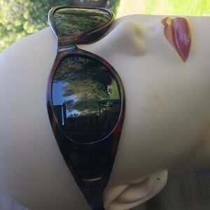 Mauritius Wrap Sunshield Curved Sleek Vintage Sunglasses